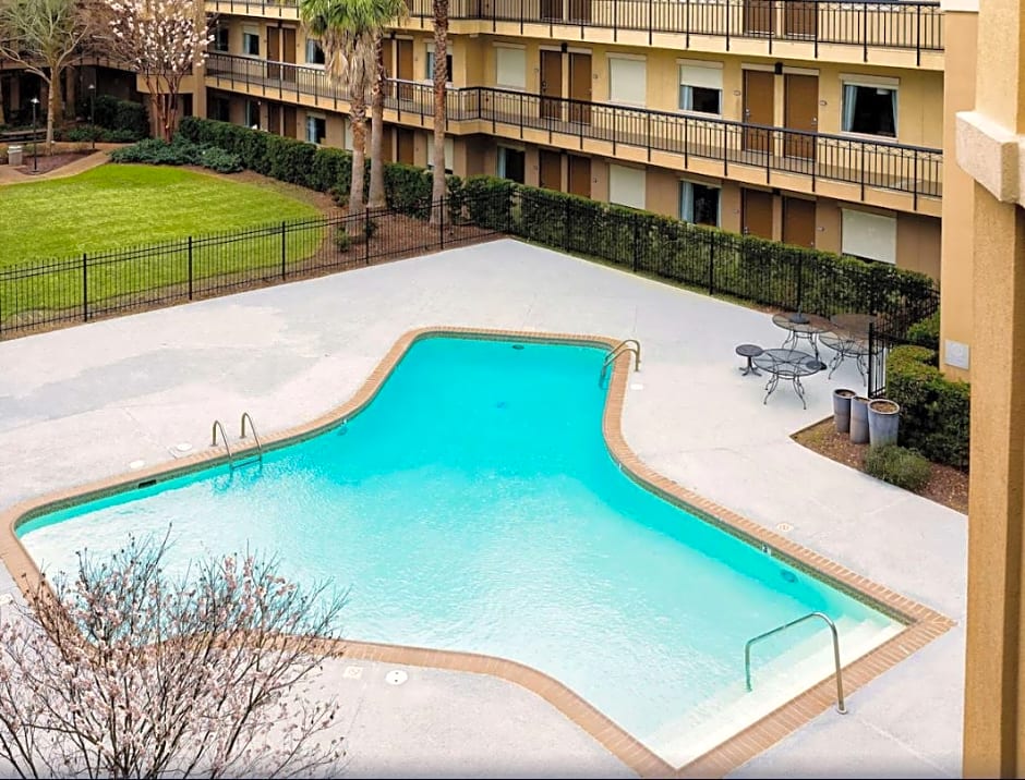 Comfort Suites Baton Rouge South I-10