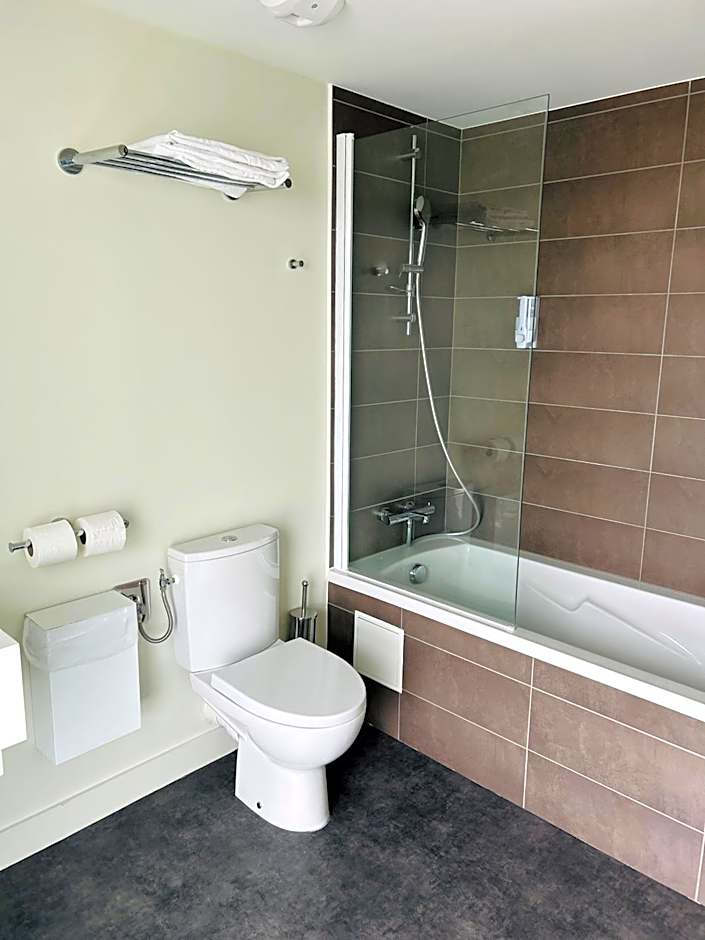 Hotel Wood Inn Bordeaux Aéroport