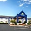 Days Inn & Suites by Wyndham Siler City