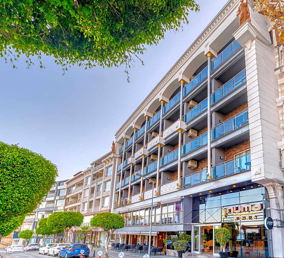 Numa Port Hotel