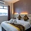 Top Garden Hotel