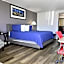 R Nite Star Inn and Suites -Home of the Cowboys & Rangers