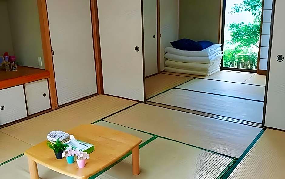 Yufuin Sunday