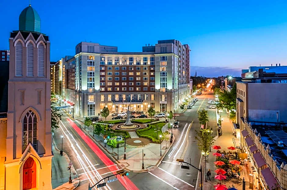 Heldrich Hotel And Spa
