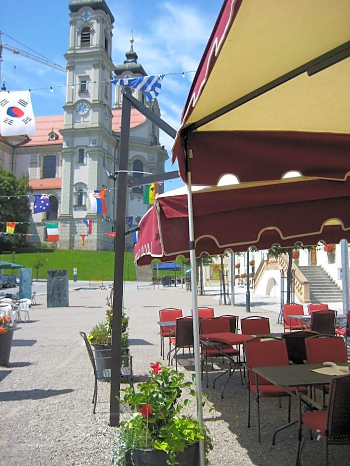 AKZENT Brauerei Hotel Hirsch