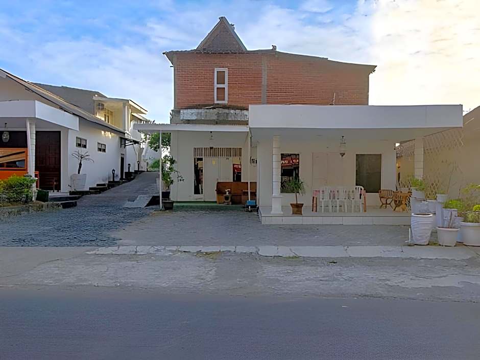 RedDoorz @ Paris Ocean