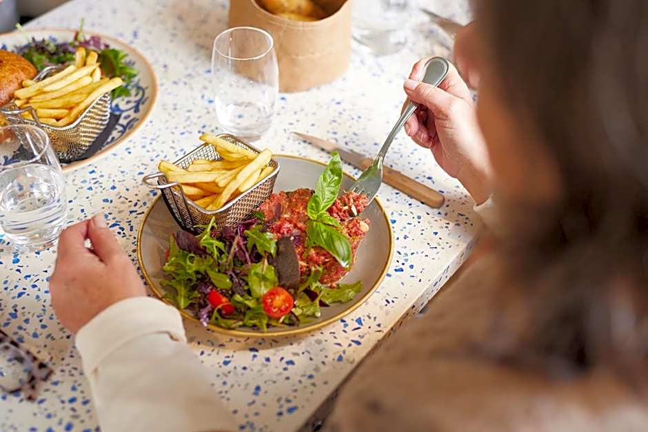 Hotel-Restaurant Isidore Nice Ouest