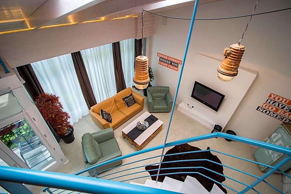 Renegade Hotel