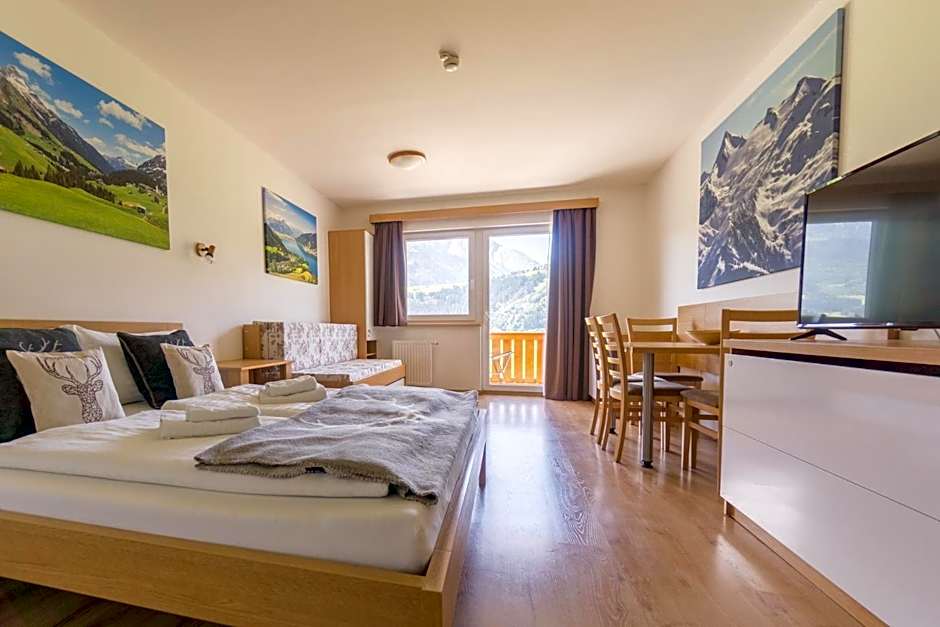 Praga Apartments & Restaurant Zell am See-Kaprun