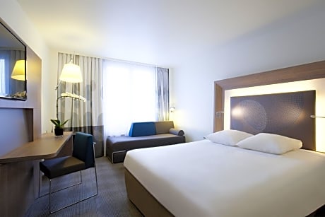 2 Double Rooms next to each other