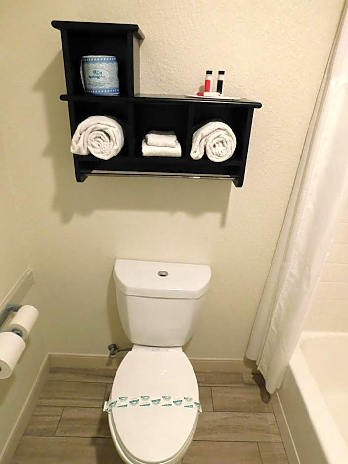 Travelodge by Wyndham Angels Camp CA