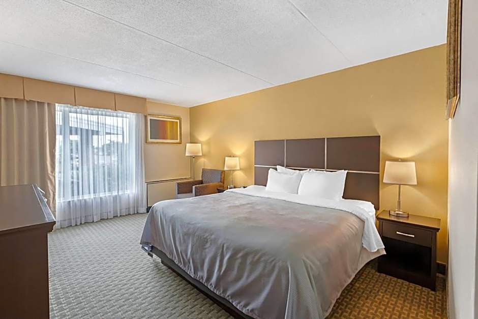 Quality Inn & Suites Brampton