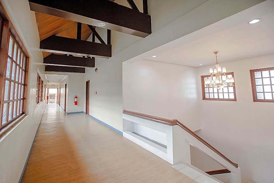 Capital O 740 Bliss Hotel Dau