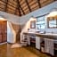 Nyati Safari Lodge