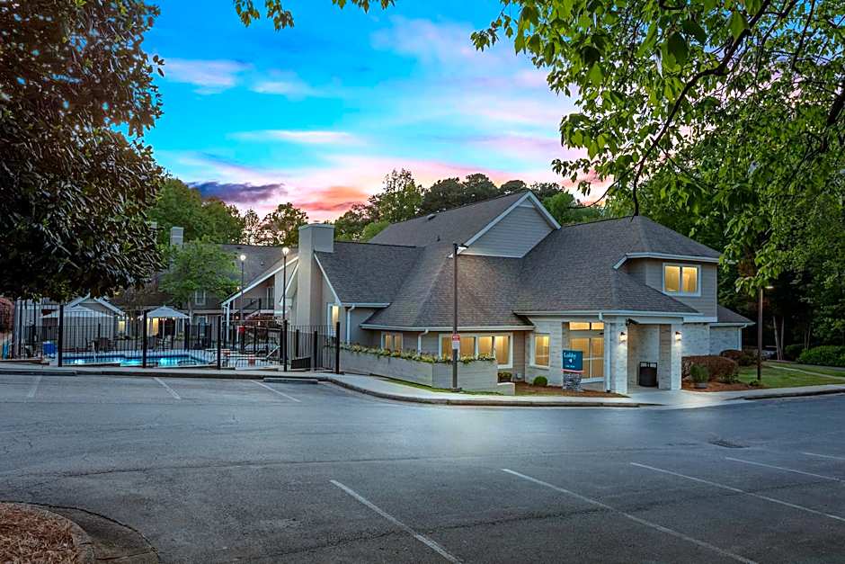 WaterWalk Extended Stay by Wyndham Atlanta Perimeter