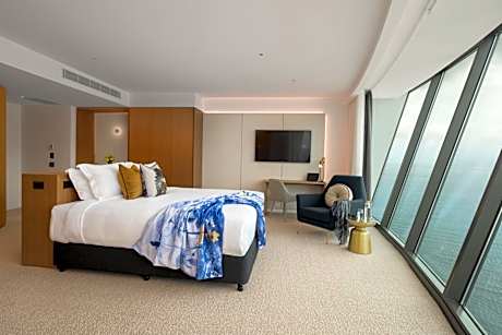 Urban Panoramic King