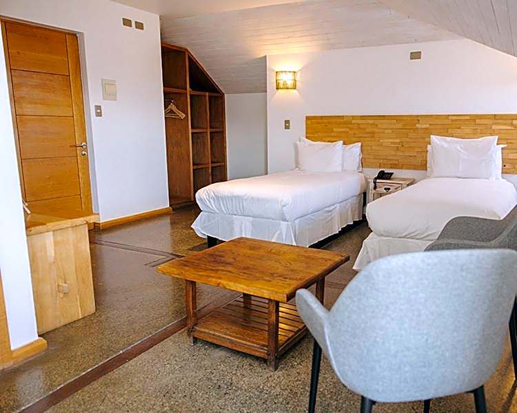 Weskar Lodge