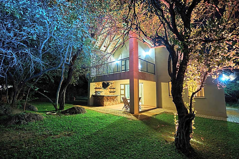 Sable Ranch Bush Lodge
