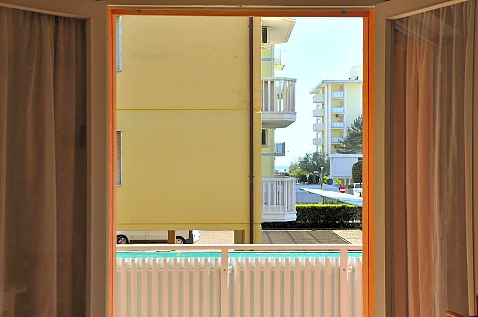 Nice two-bedroom apartment 150m from the beach