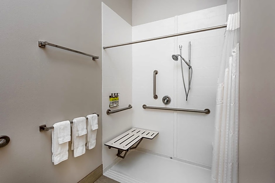 Holiday Inn Express and Suites St Louis-Chesterfield By IHG