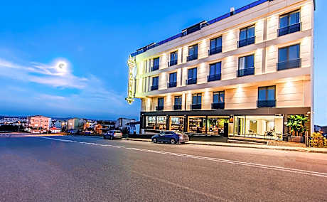 Heaven Premium Airport Hotel