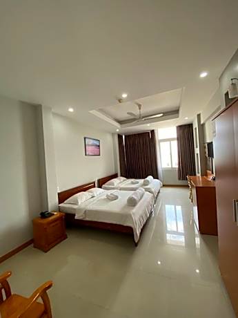 Triple Room with Bath