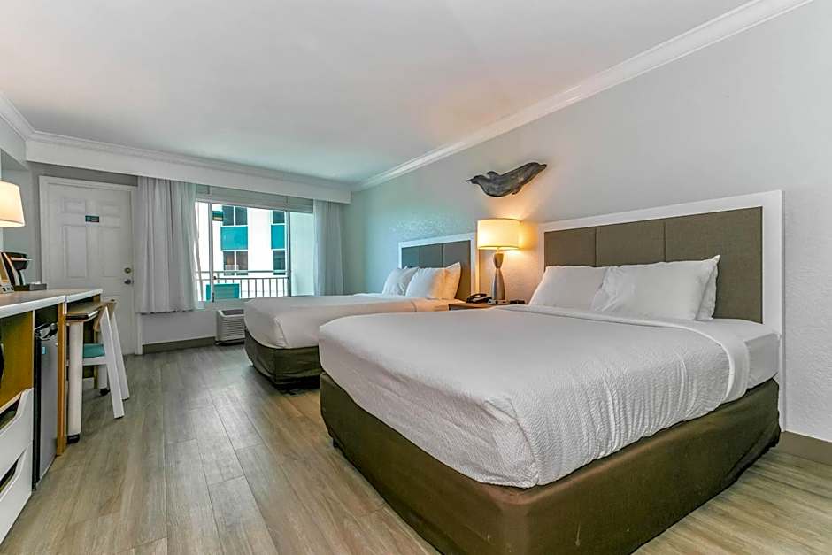 Dolphin Sands Clearwater Beach, an Ascend Collection Hotel