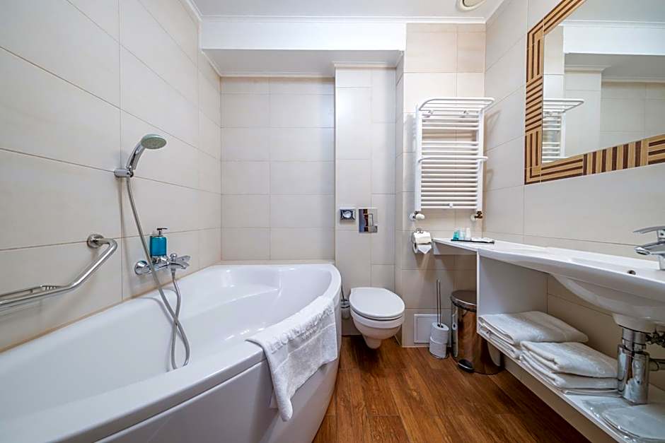 Hotel Aurora Family & SPA