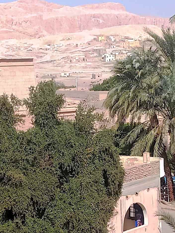 Amenophis Hotel