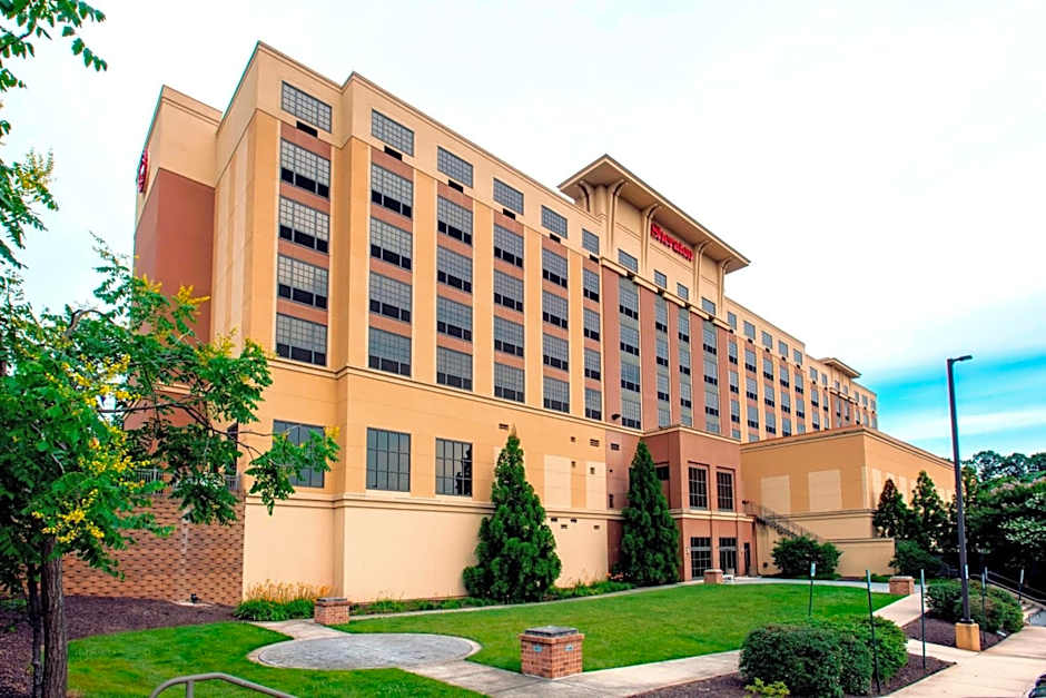 Sheraton Baltimore Washington Airport Hotel - BWI