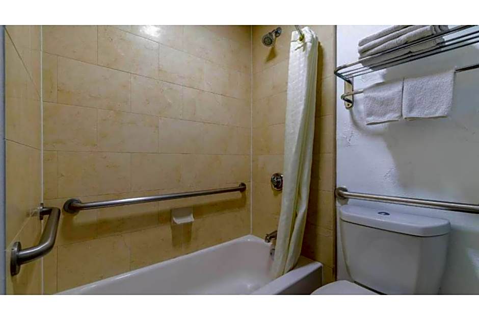 Motel 6 Dallas TX Downtown