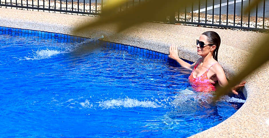 Top of the Town Motel & Apartments