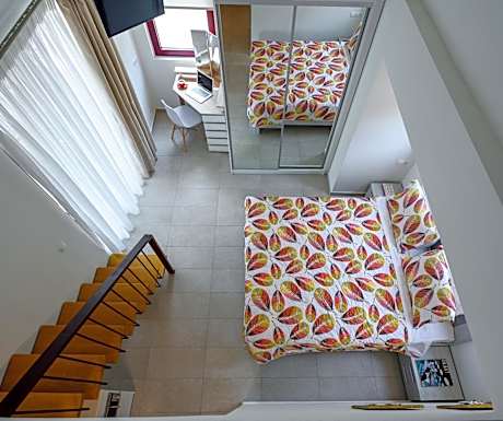Family Room with Side Sea View - First Floor