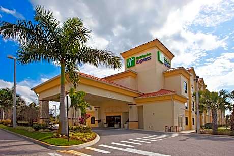 Holiday Inn Express Stuart By IHG