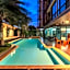 Grand Marina Hotel