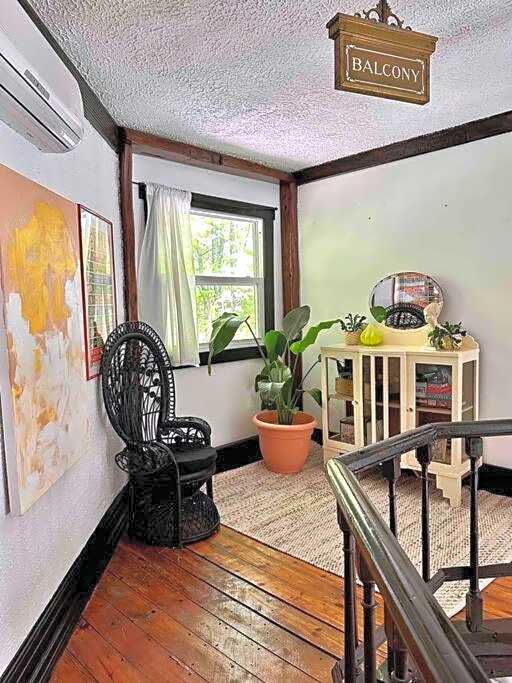 Nature Retreat w/ Sunroom Gazebo