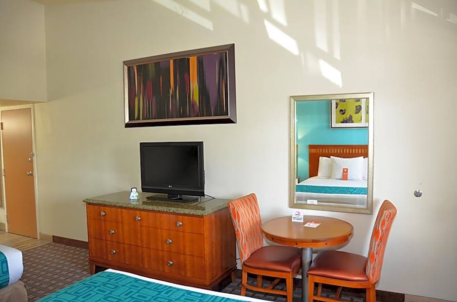 Howard Johnson by Wyndham Yuma