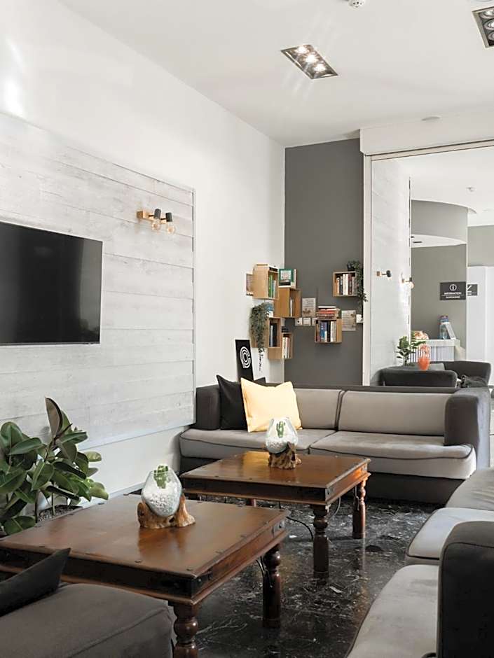 City Plus Rhodes Hotel