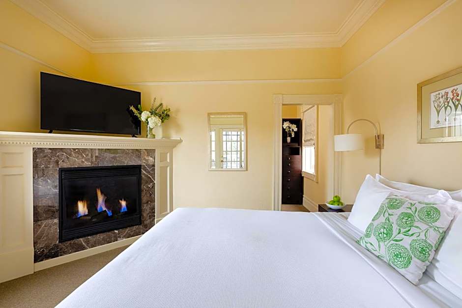 Healdsburg Inn on the Plaza, A Four Sisters Inn