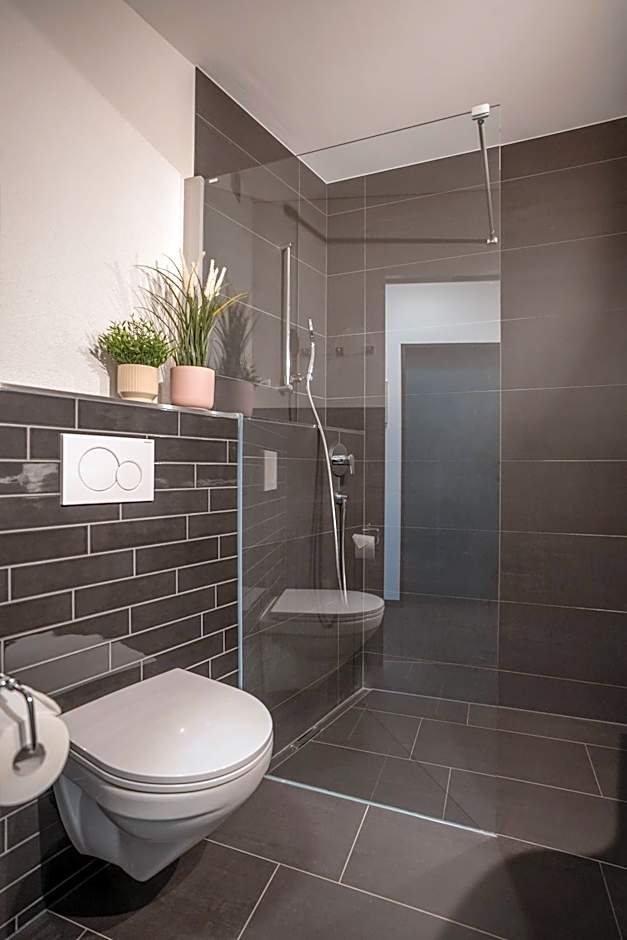 Hotel B&B Stossplatz anytime and easy self Check-in