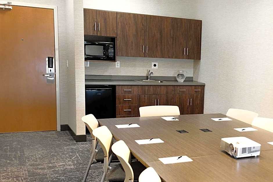 Hampton Inn By Hilton Mitchell