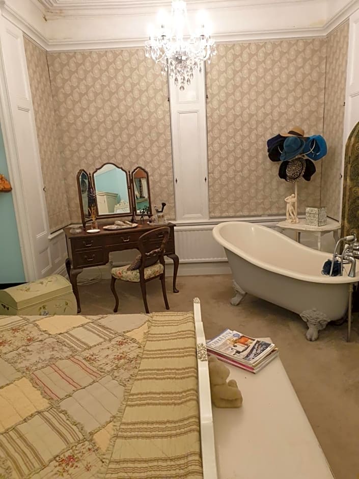 Judy's B&B private home