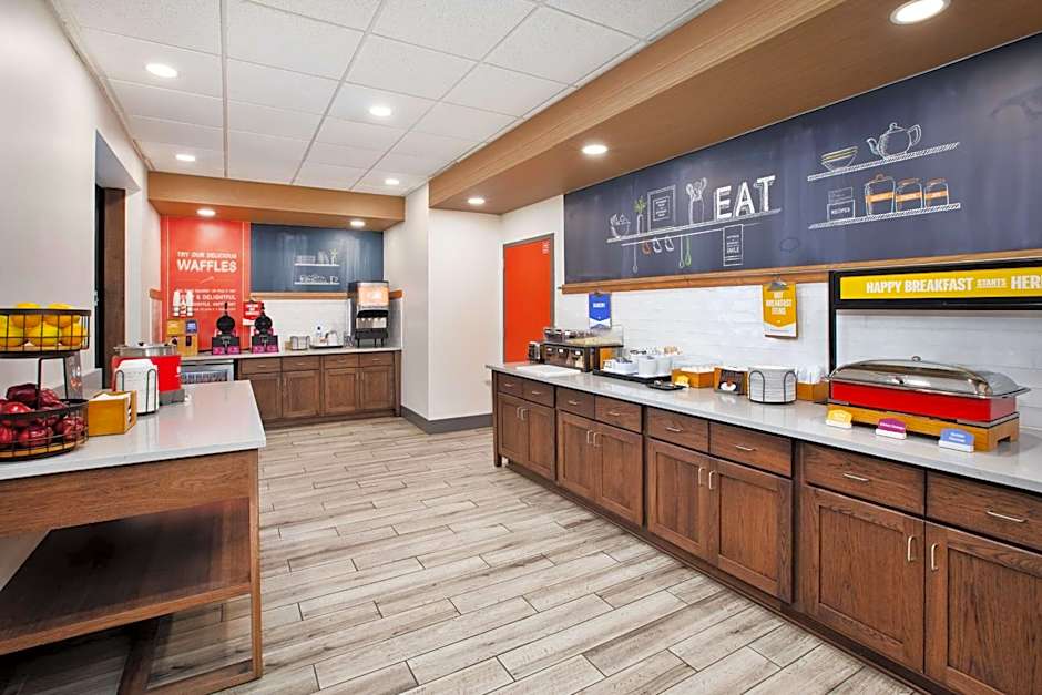 Hampton Inn By Hilton Clinton