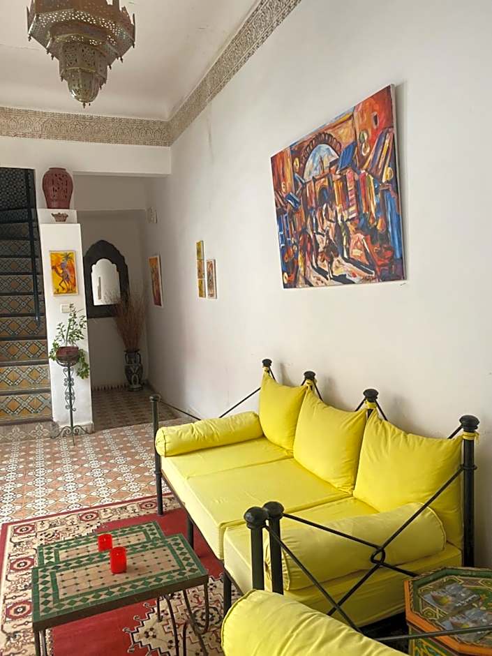 Dar Sarah-Mouassine-Marrakech, Riad authentique idéalement situé