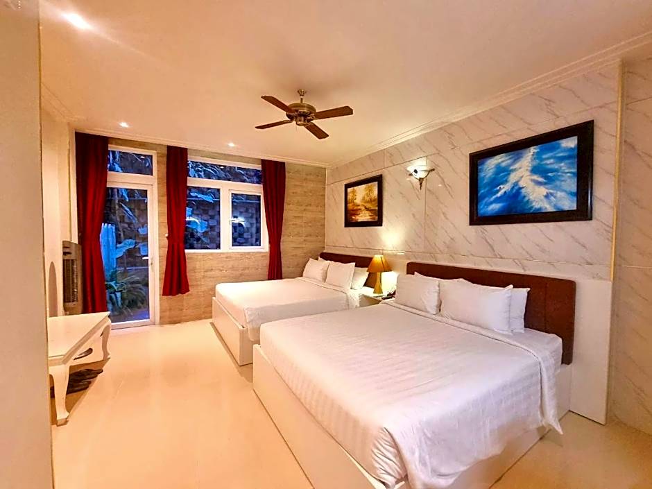 Photo 1 of 9 of Premium 2 Beds