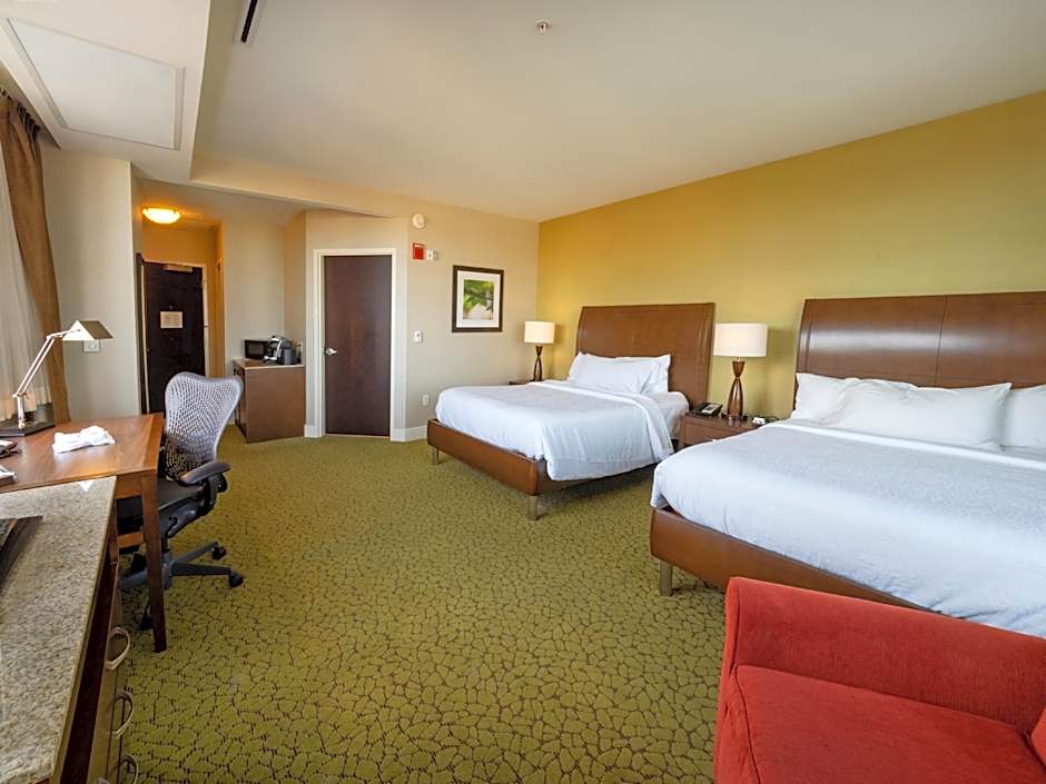 Photo 1 of 6 of 2 Queen Beds, Mobility Accessible, Roll in Shower, City View