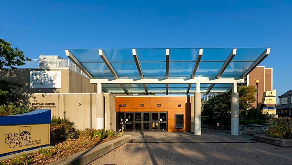 Staybridge Suites Oakville Burlington By IHG
