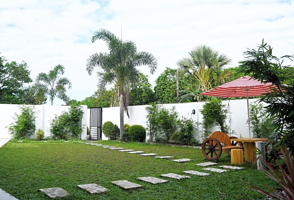 Casaroyal Hotel powered by Cocotel