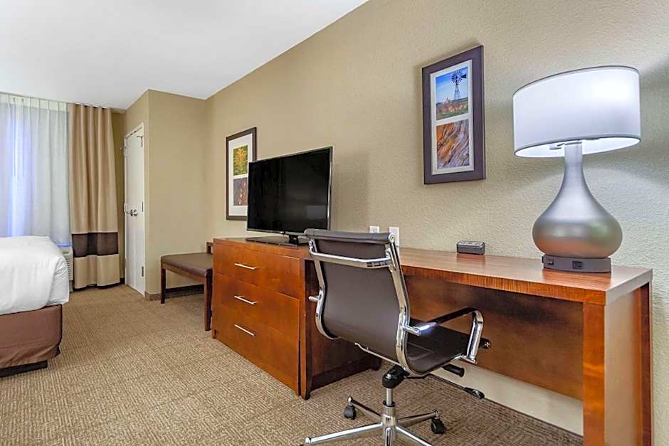 Comfort Inn & Suites Sidney I-80