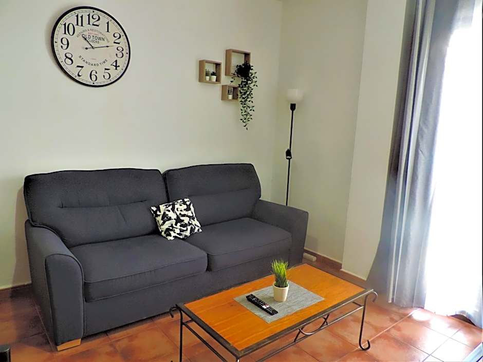 APARTAMENTOS CASERIA DE COMARES